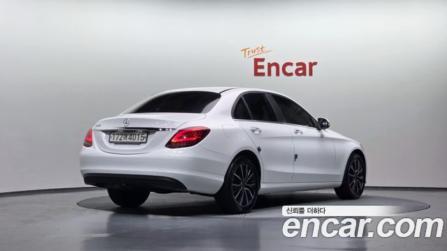 Mercedes-Benz C-Class из Кореи Encar