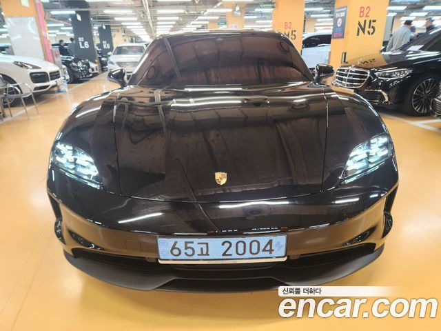 Porsche Taycan из Кореи Encar