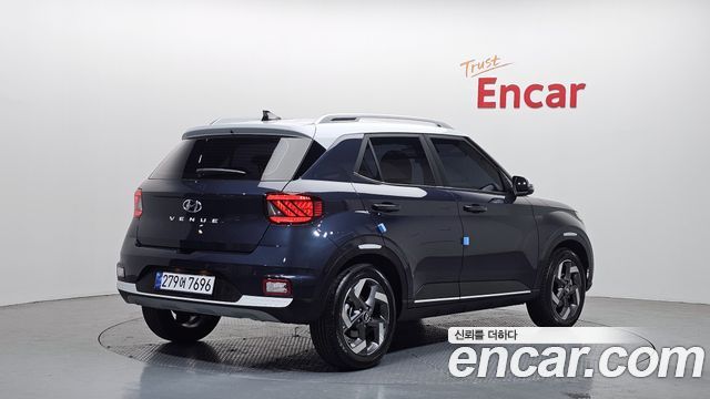 Hyundai Venue из Кореи Encar