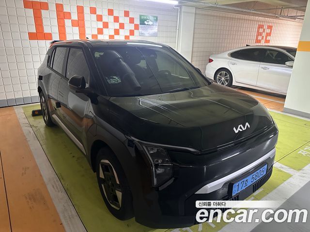 Kia EV3 из Кореи Encar
