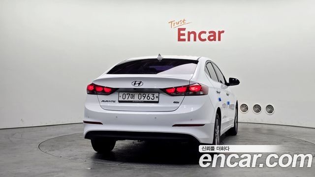 Hyundai AVANTE из Кореи Encar