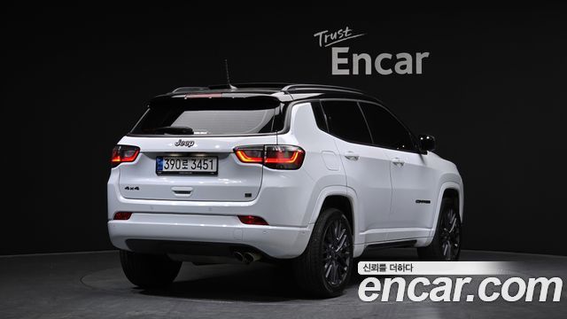Jeep Compass из Кореи Encar