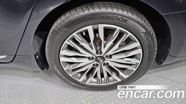 Kia K7 из Кореи Encar