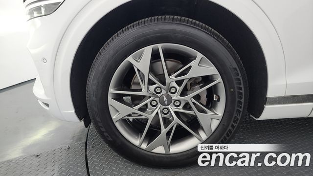 Genesis GV70 из Кореи Encar