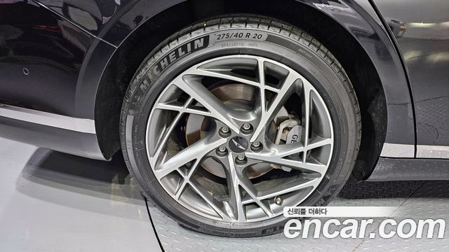 Genesis G90 из Кореи Encar