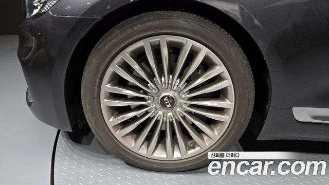 Kia K9 из Кореи Encar