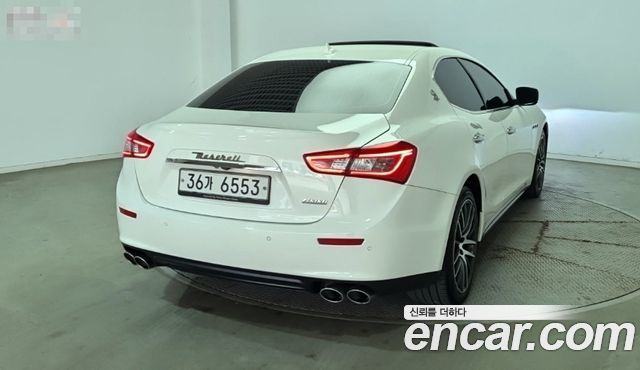 Maserati Ghibli из Кореи Encar