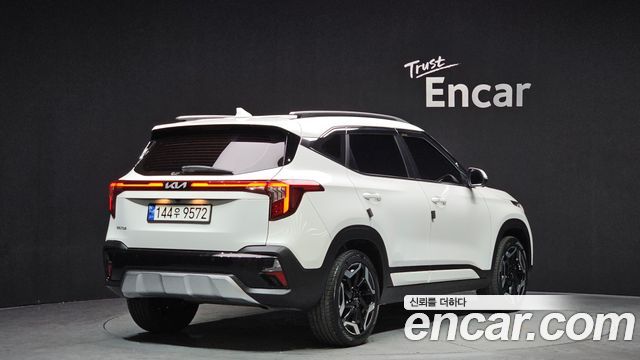 Kia Seltos из Кореи Encar