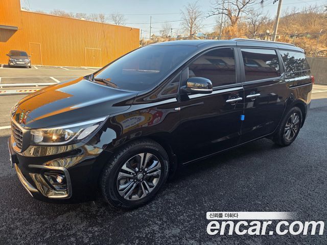 Kia Carnival из Кореи Encar