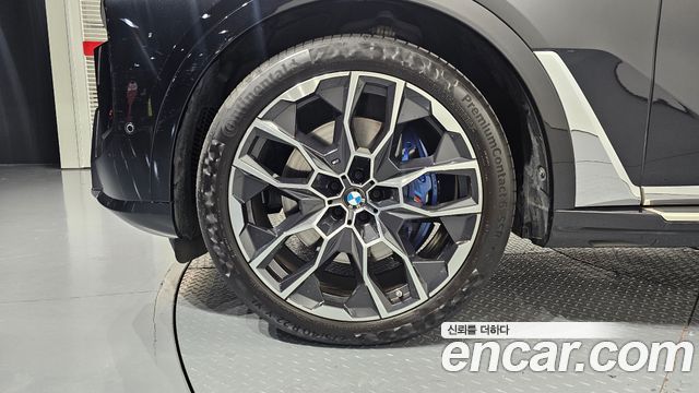 BMW X7 xDrive 40i M Sport 6STR — пробег 17 860 км — фото 5 из 5
