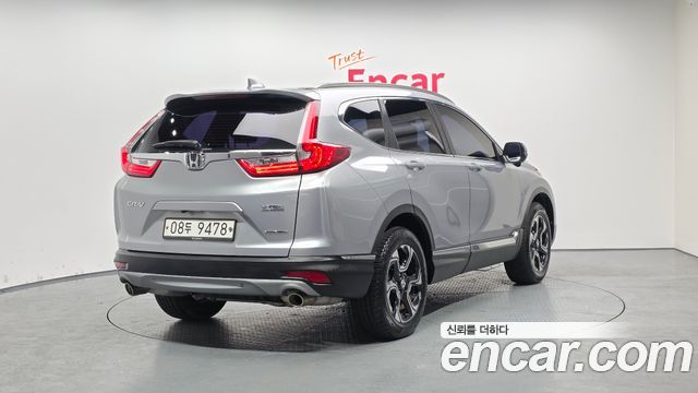 Honda CR-V 1.5 Touring 4WD — пробег 88 183 км
