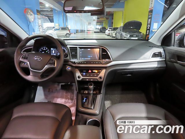 Hyundai AVANTE из Кореи Encar