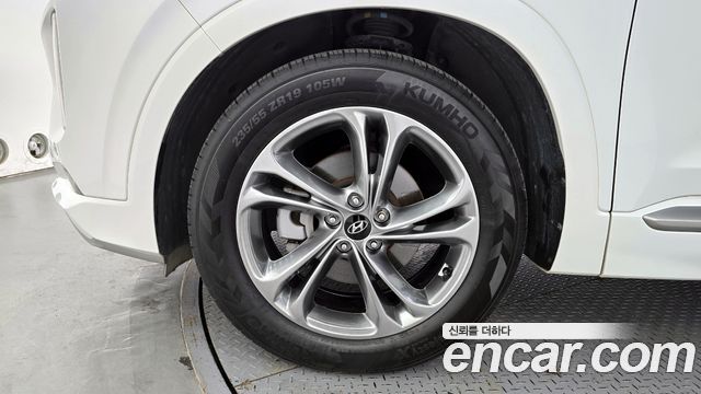 Hyundai Santafe из Кореи Encar