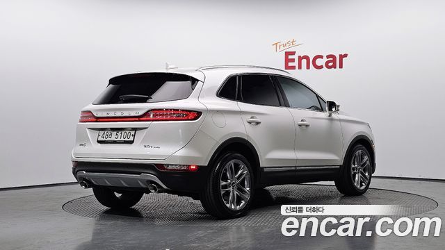 Lincoln MKC 2.0 AWD — пробег 78 877 км — фото 2 из 5