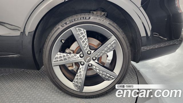 Genesis GV70 из Кореи Encar