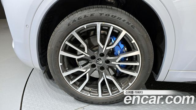 Maserati Grecale из Кореи Encar