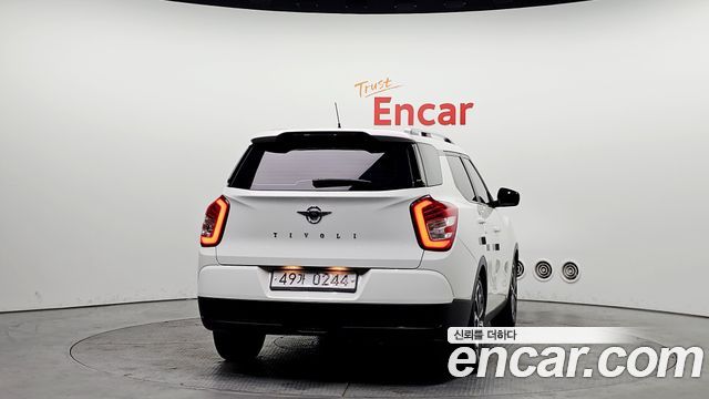 Ssangyong TIBOLI из Кореи Encar