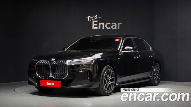 BMW i7 из Кореи Encar