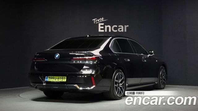 BMW i7 из Кореи Encar