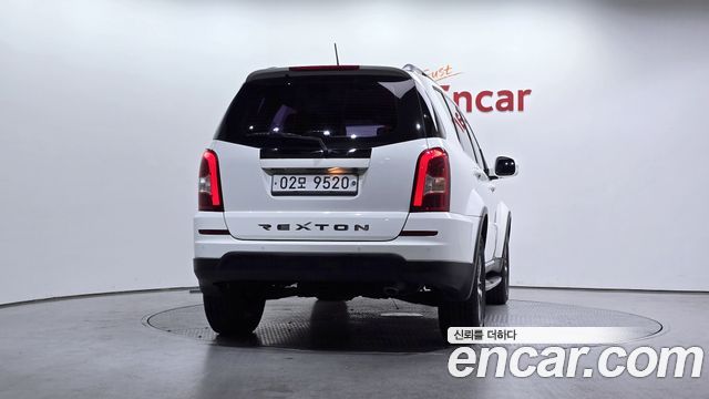 Ssangyong Rexton из Кореи Encar