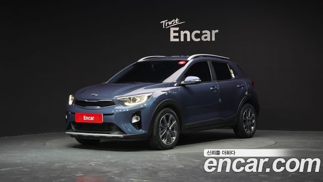 Kia Stonic из Кореи Encar