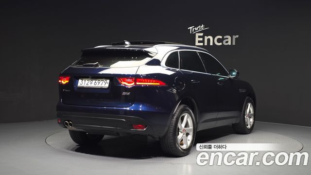 Jaguar F-PACE из Кореи Encar