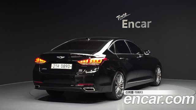 Hyundai Genesis из Кореи Encar