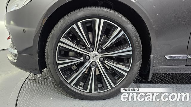 Volvo S90 из Кореи Encar
