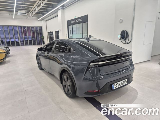 Toyota Prius из Кореи Encar