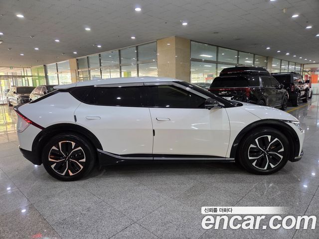 Kia EV6 из Кореи Encar