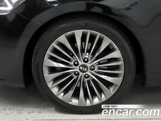 Kia K7 из Кореи Encar