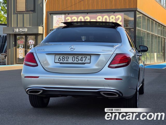 Mercedes-Benz E-Class E300 4MATIC Exclusive — пробег 112 000 км — фото 2 из 5