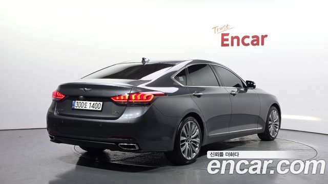 Hyundai Genesis из Кореи Encar