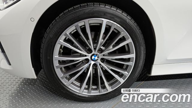 BMW 3-Series из Кореи Encar