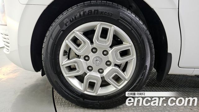 Hyundai Staria из Кореи Encar