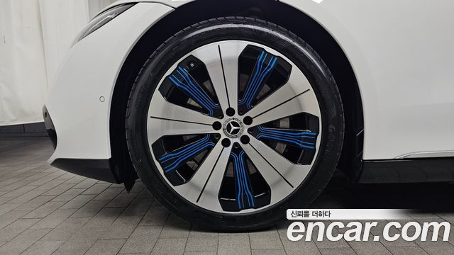 Mercedes-Benz EQS из Кореи Encar