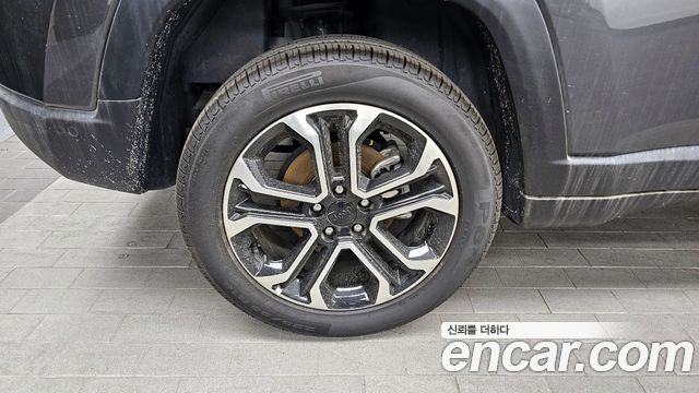 Jeep Compass из Кореи Encar