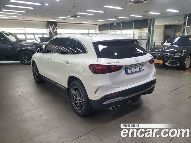 Mercedes-Benz GLA-Class из Кореи Encar