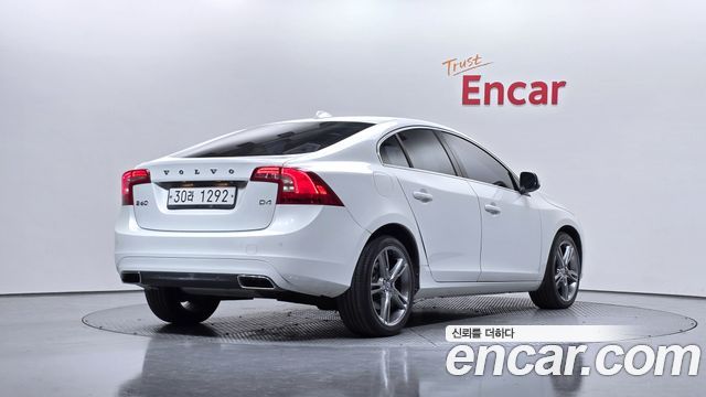 Volvo S60 из Кореи Encar