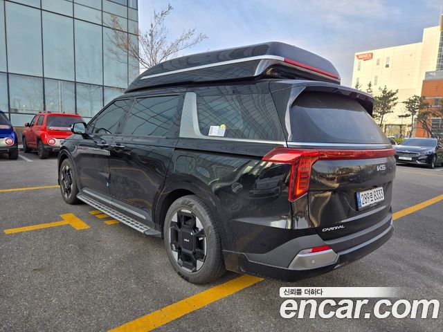 Kia Carnival HEV 9seater Signature — пробег 15 248 км — фото 2 из 5
