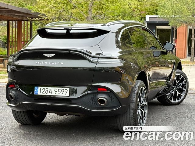 Astonmartin DBX из Кореи Encar