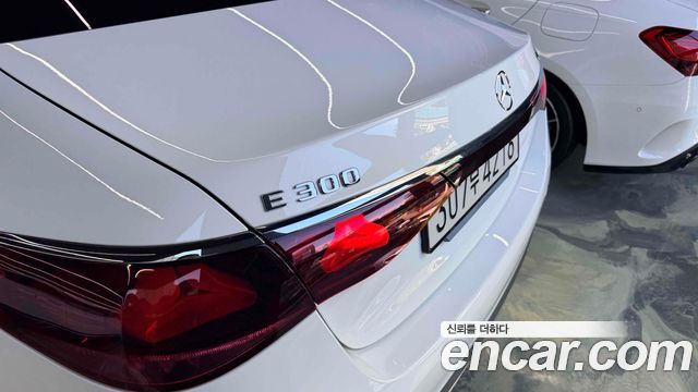 Mercedes-Benz E-Class из Кореи Encar