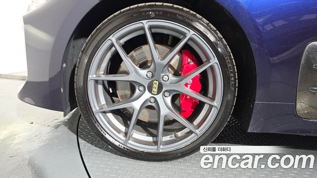 Kia Stinger из Кореи Encar