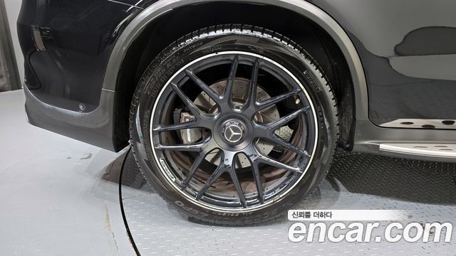 Mercedes-Benz GLC-Class AMG GLC63 4MATIC+ — пробег 92 363 км — фото 5 из 5