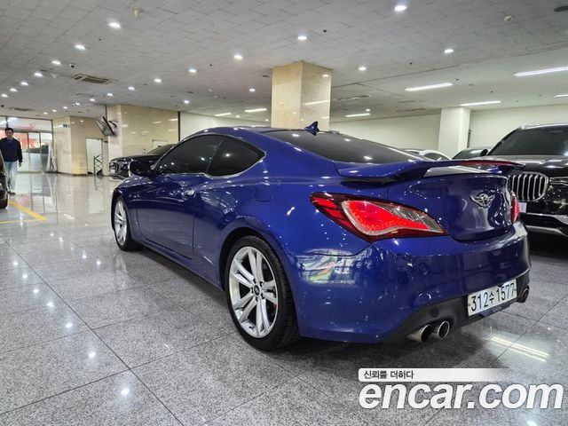 Hyundai Genesis из Кореи Encar