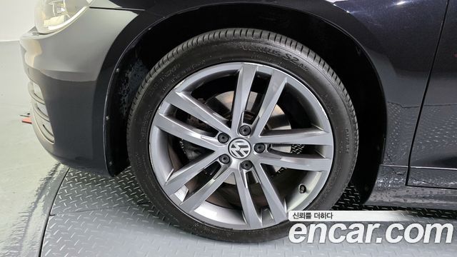 Volkswagen Scirocco 2.0 TDI R-Line — пробег 64 030 км