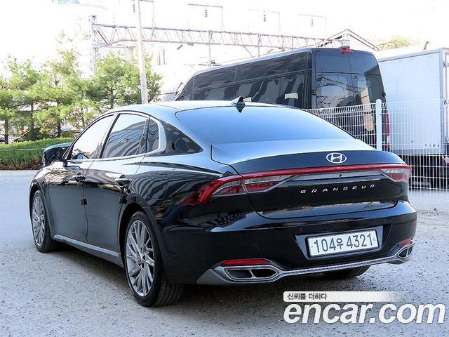 Hyundai Grandeur из Кореи Encar