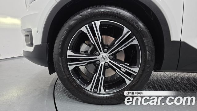Volvo XC40 из Кореи Encar