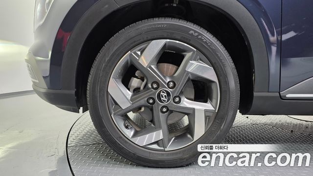 Hyundai Venue из Кореи Encar