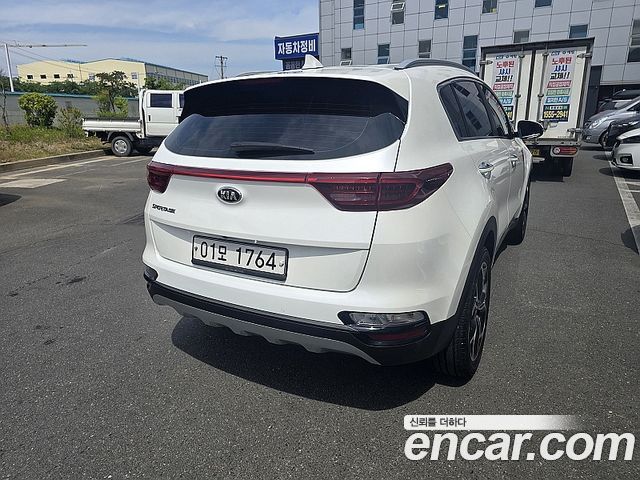 Kia Sportage из Кореи Encar